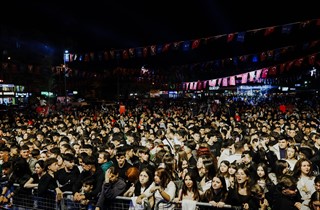 Gemlik’te Cumhuriyet Coşkusu: 29 Ekim Yürüyüşü ve Konserlerle Unutulmaz Kutlama